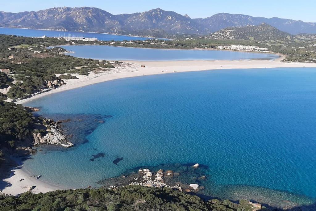 Casa Vacanze A Due Passi Dal Poetto マラカラゴーニス エクステリア 写真